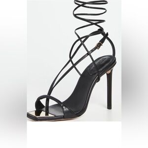 NWT Schutz Vikki sandala NEW $128. 4” heel